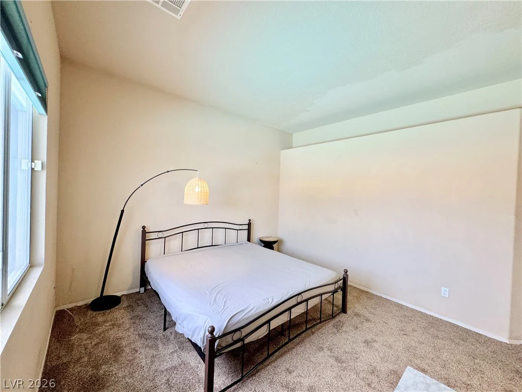 2112 Panther, North Las Vegas, NV 89031