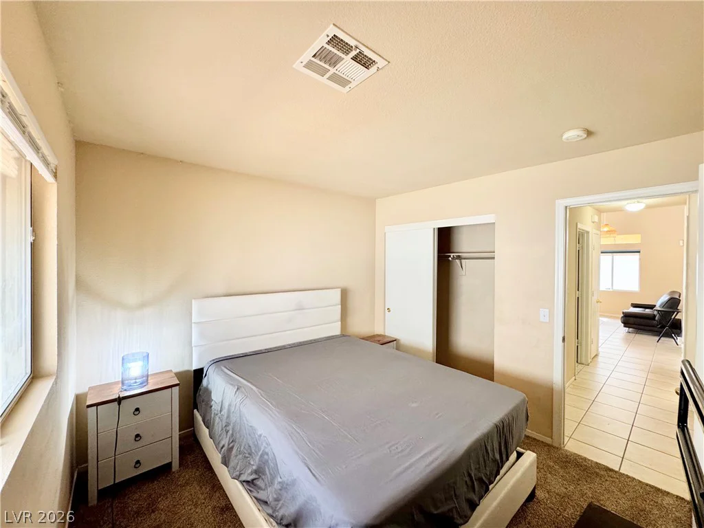 2112 Panther, North Las Vegas, NV 89031