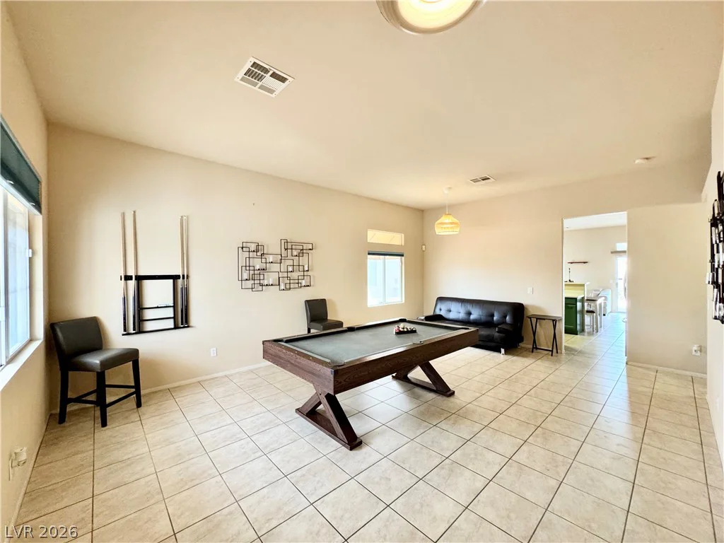 2112 Panther, North Las Vegas, NV 89031