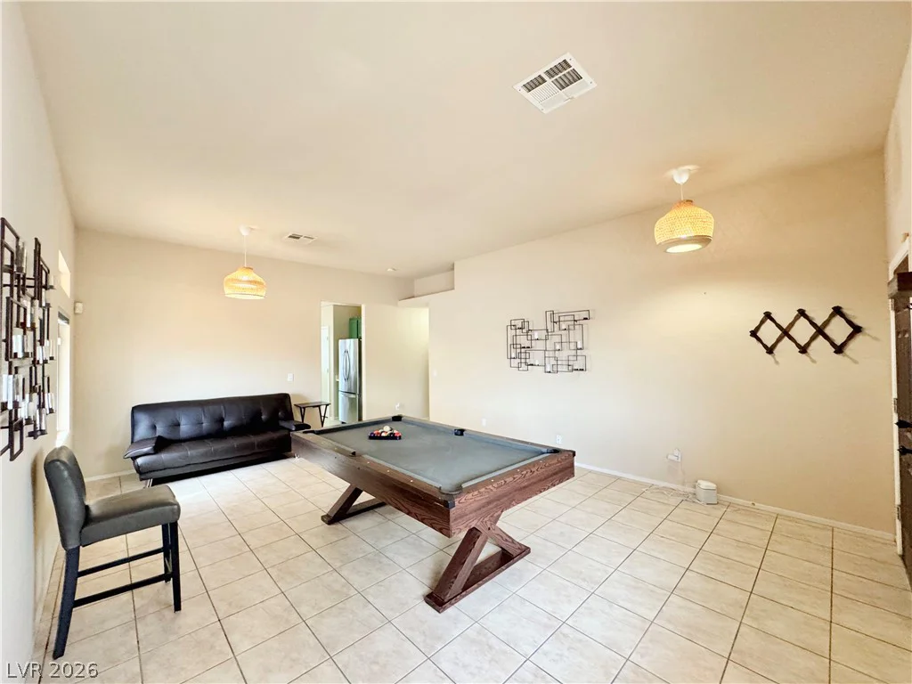 2112 Panther, North Las Vegas, NV 89031