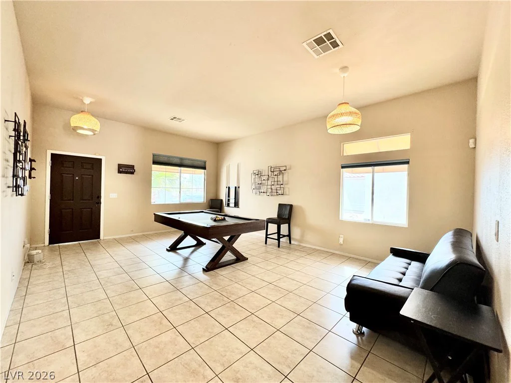2112 Panther, North Las Vegas, NV 89031
