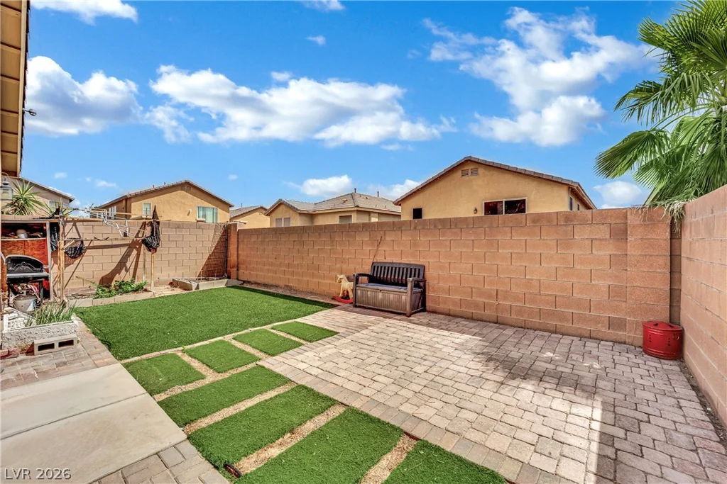 6450 Lovett Canyon, Las Vegas, NV 89148