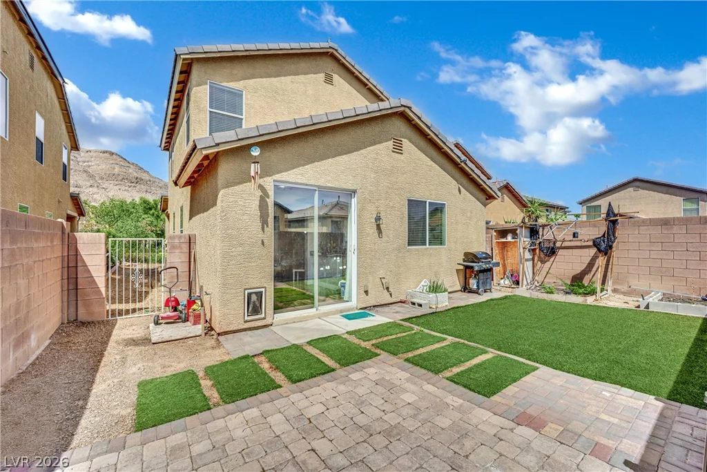 6450 Lovett Canyon, Las Vegas, NV 89148