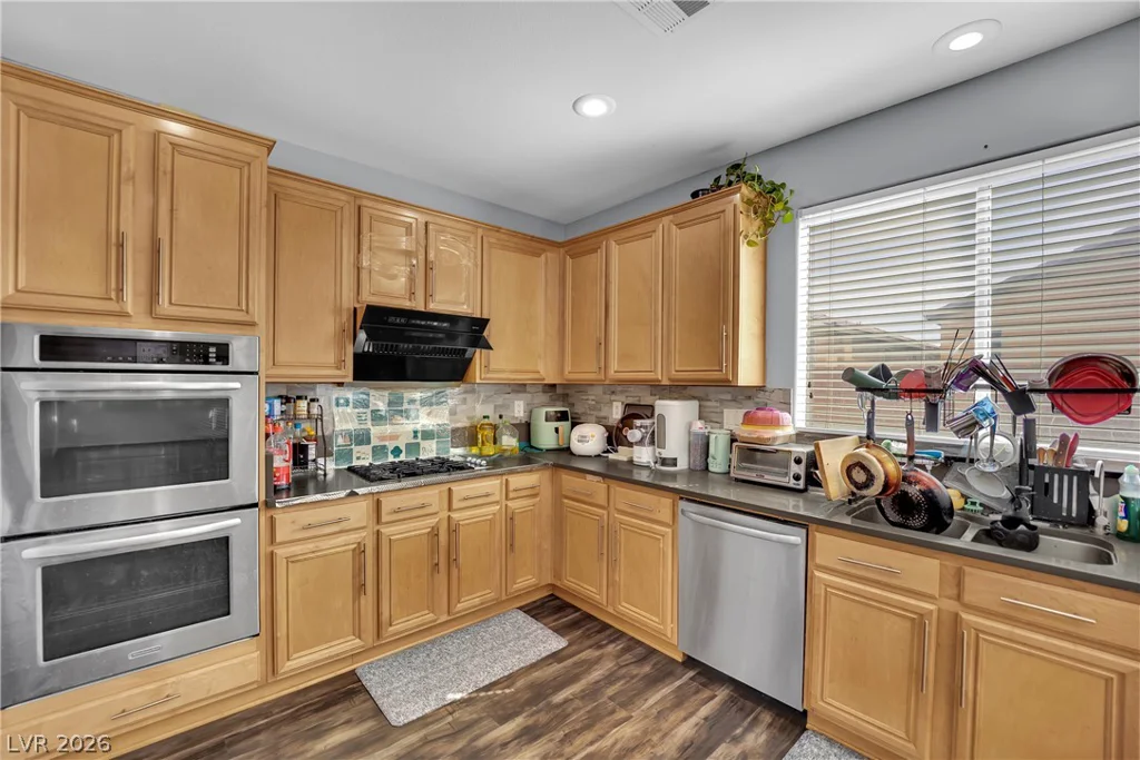 6450 Lovett Canyon, Las Vegas, NV 89148