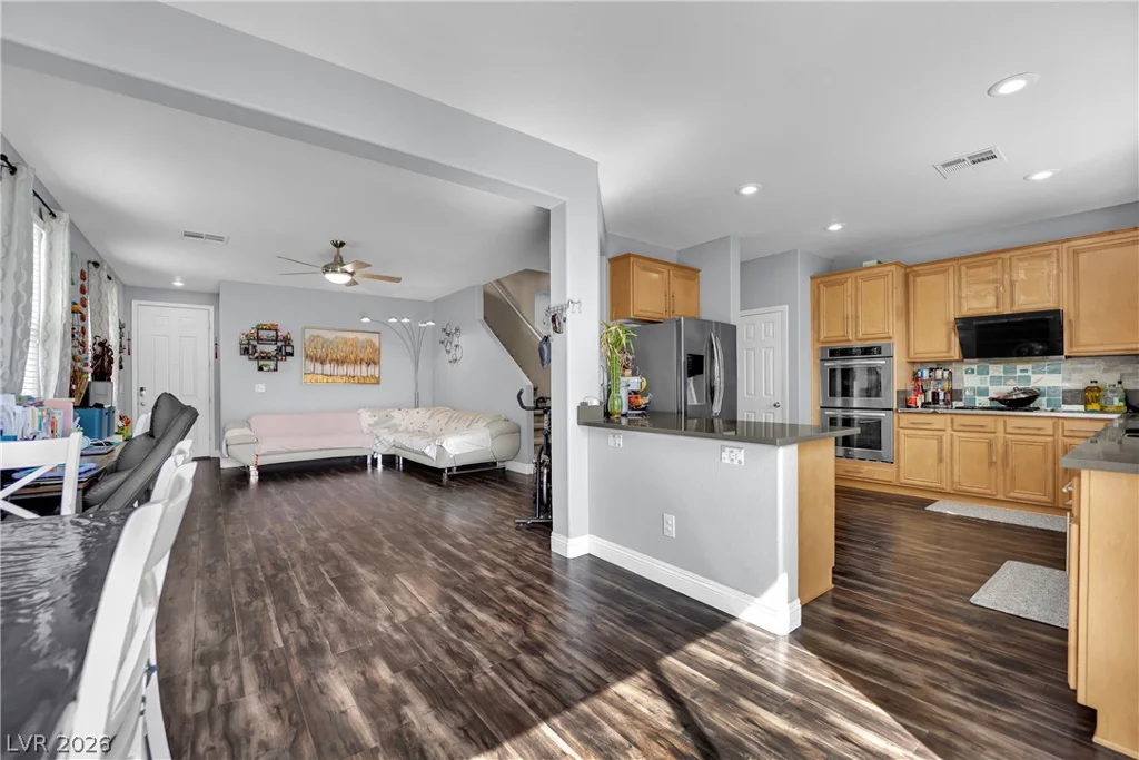 6450 Lovett Canyon, Las Vegas, NV 89148