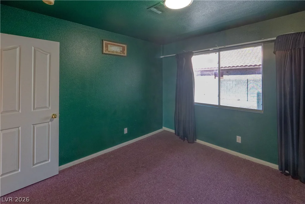 3103 Dante, North Las Vegas, NV 89031
