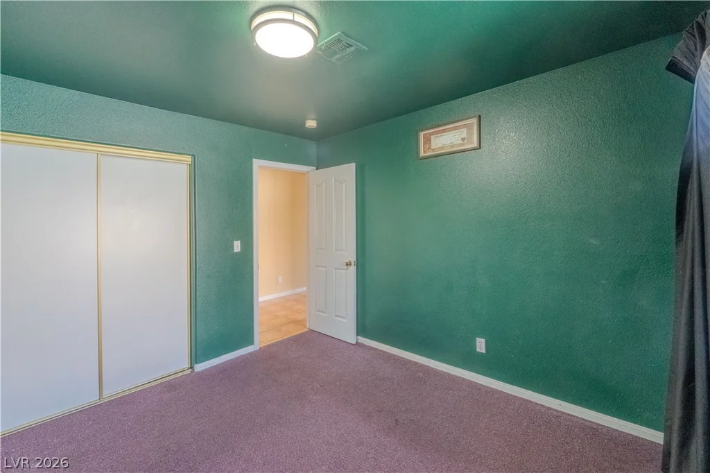 3103 Dante, North Las Vegas, NV 89031