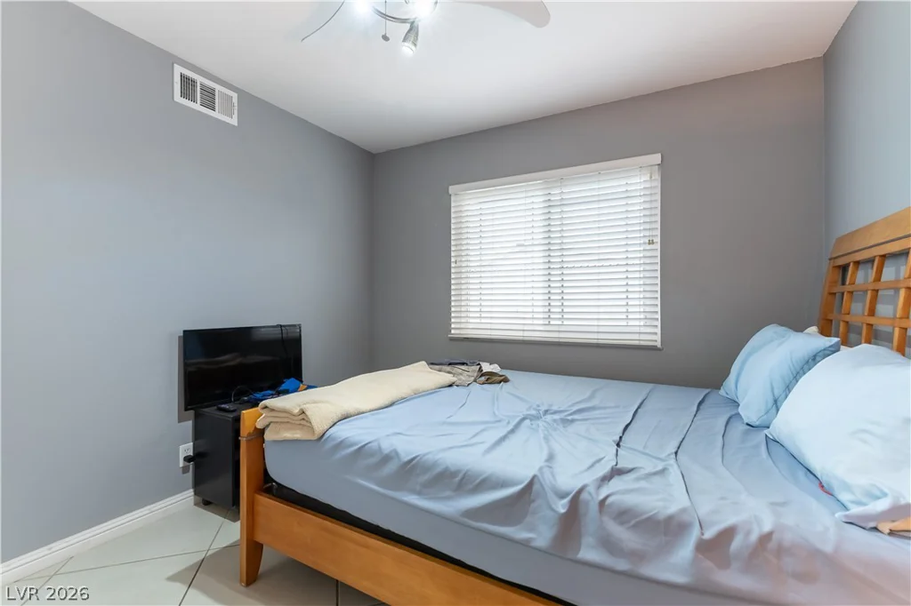 7112 Fenway, Las Vegas, NV 89147