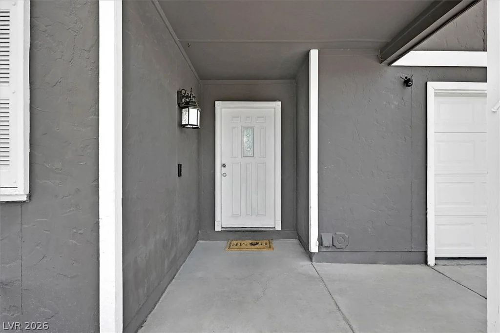 4301 El Esteban, Las Vegas, NV 89121