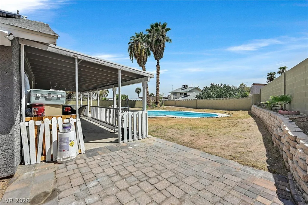 4301 El Esteban, Las Vegas, NV 89121