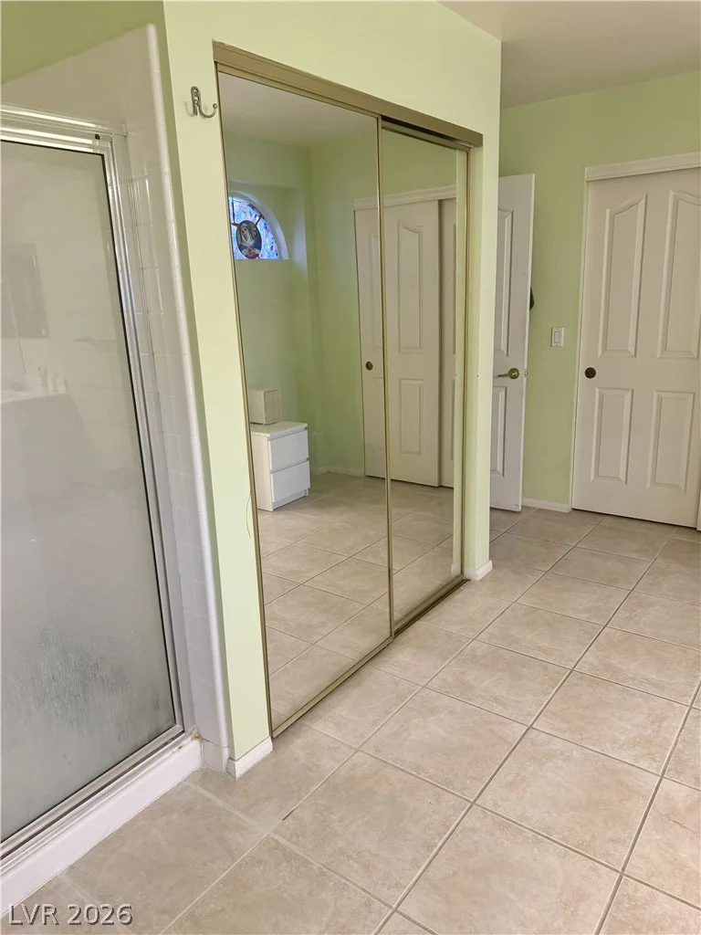 8609 Gilmore, Las Vegas, NV 89129
