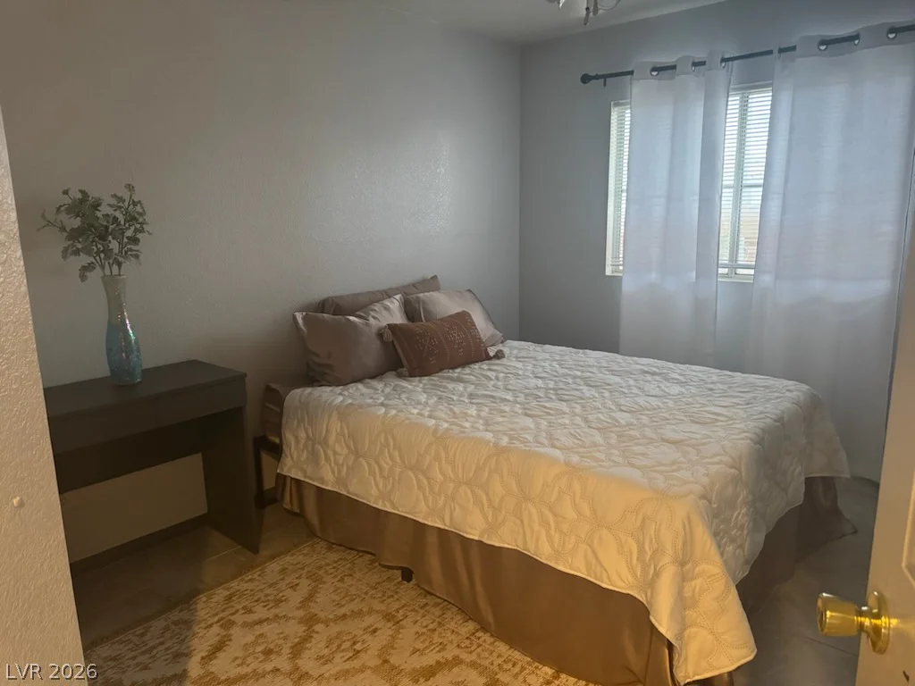 8609 Gilmore, Las Vegas, NV 89129