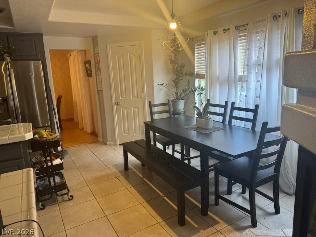 8609 Gilmore, Las Vegas, NV 89129