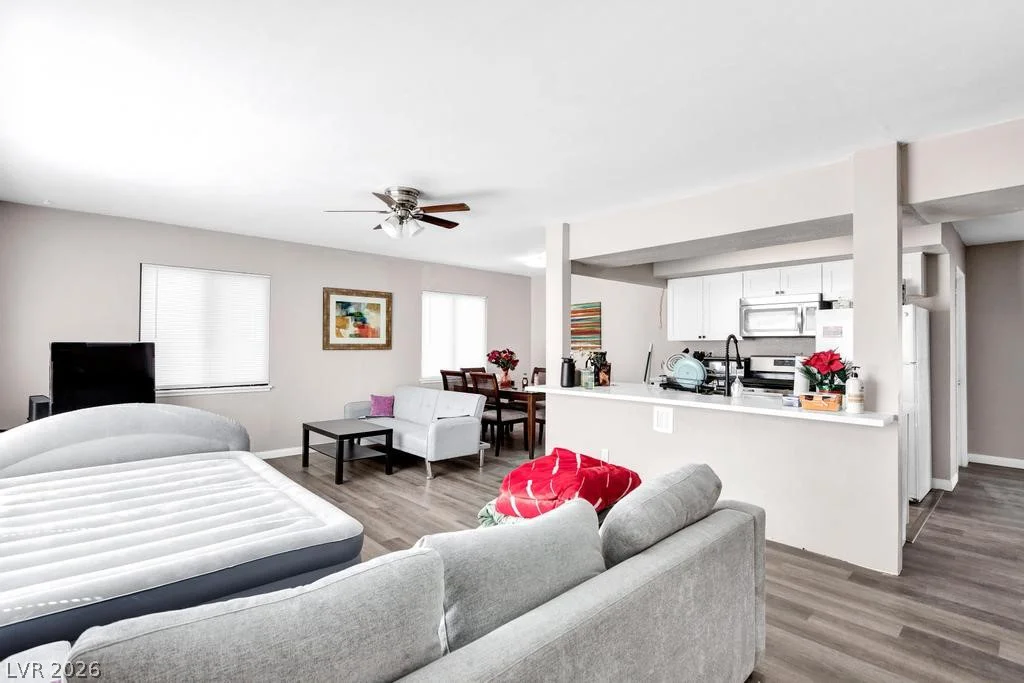 5908 Gipsy, Las Vegas, NV 89107