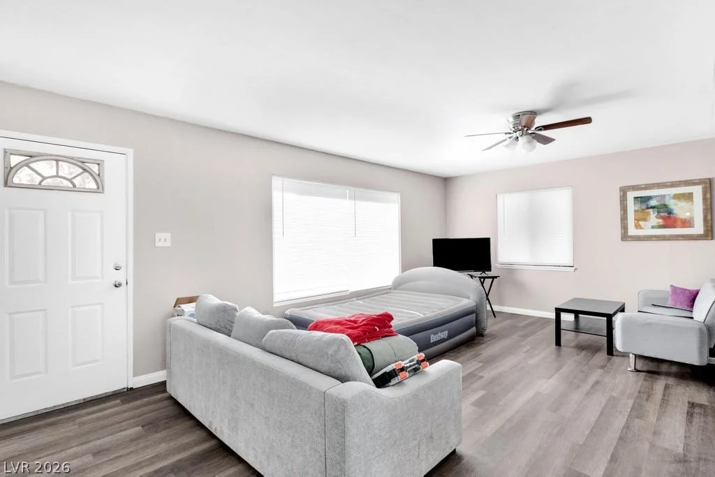 5908 Gipsy, Las Vegas, NV 89107