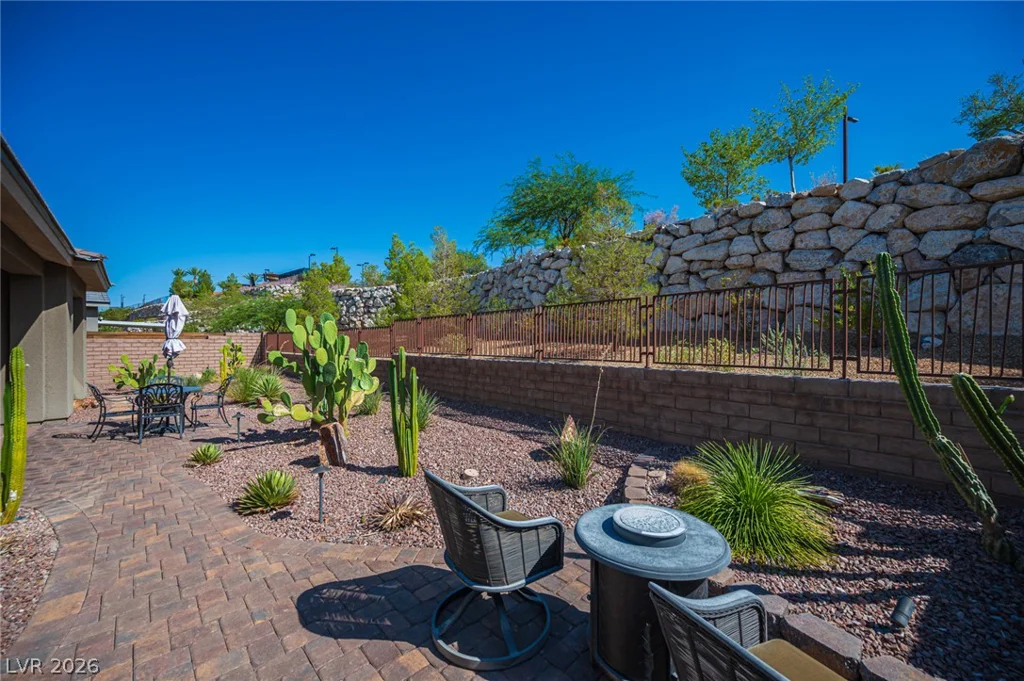 11113 Black Fire Opal, Las Vegas, NV 89138