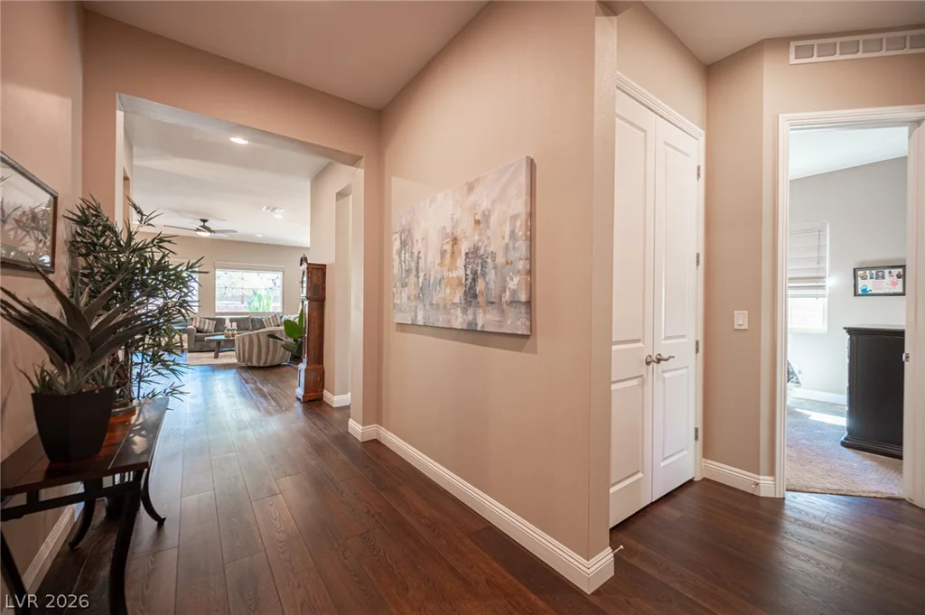 11113 Black Fire Opal, Las Vegas, NV 89138