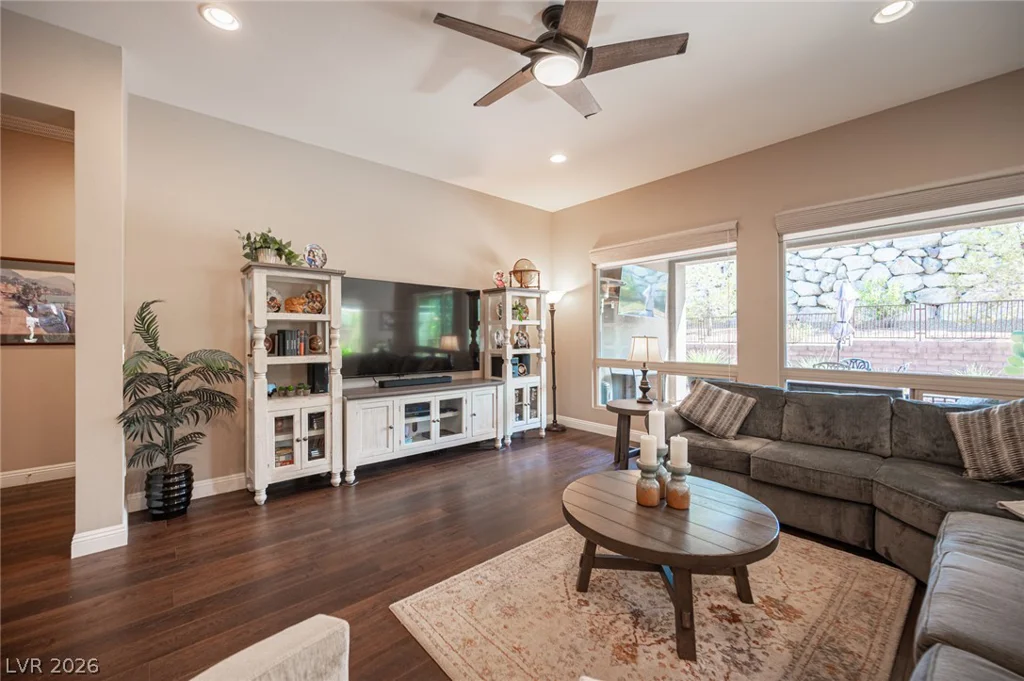 11113 Black Fire Opal, Las Vegas, NV 89138