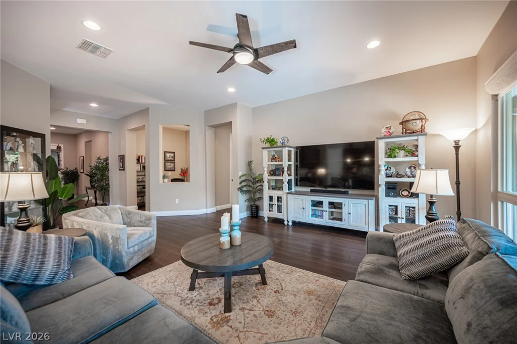 11113 Black Fire Opal, Las Vegas, NV 89138