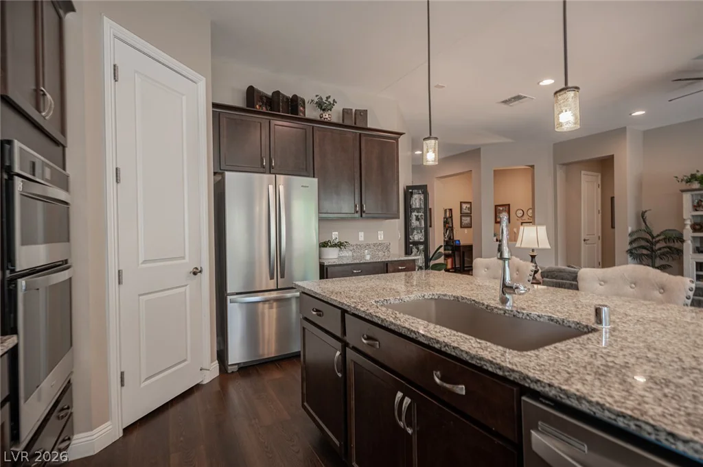11113 Black Fire Opal, Las Vegas, NV 89138