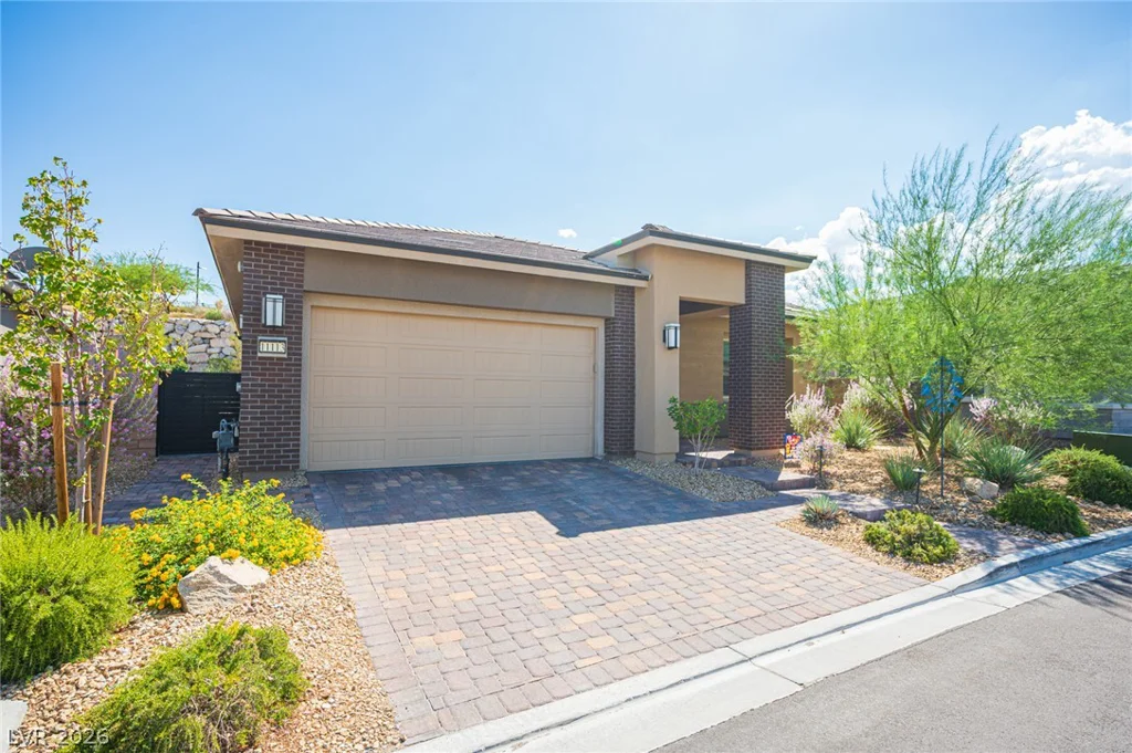 11113 Black Fire Opal, Las Vegas, NV 89138