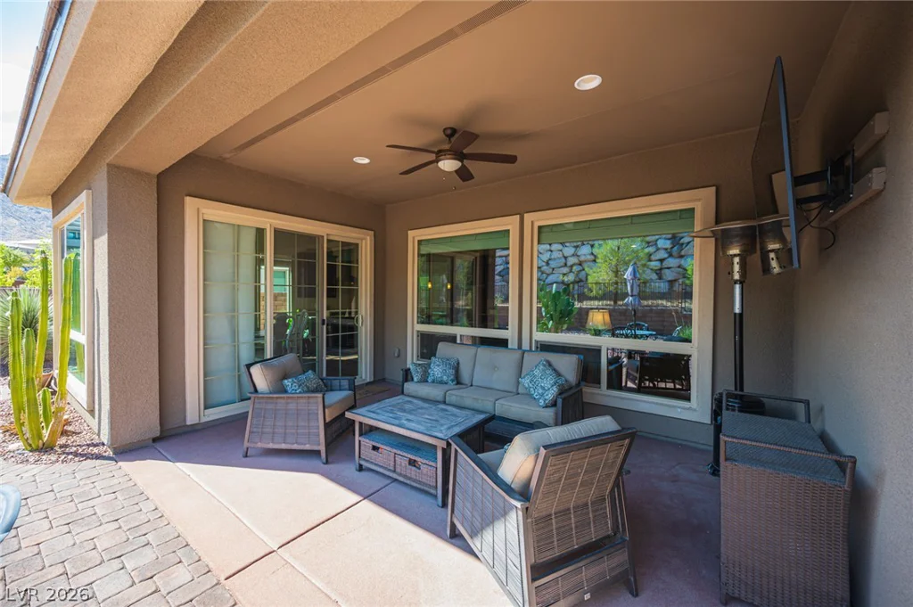 11113 Black Fire Opal, Las Vegas, NV 89138