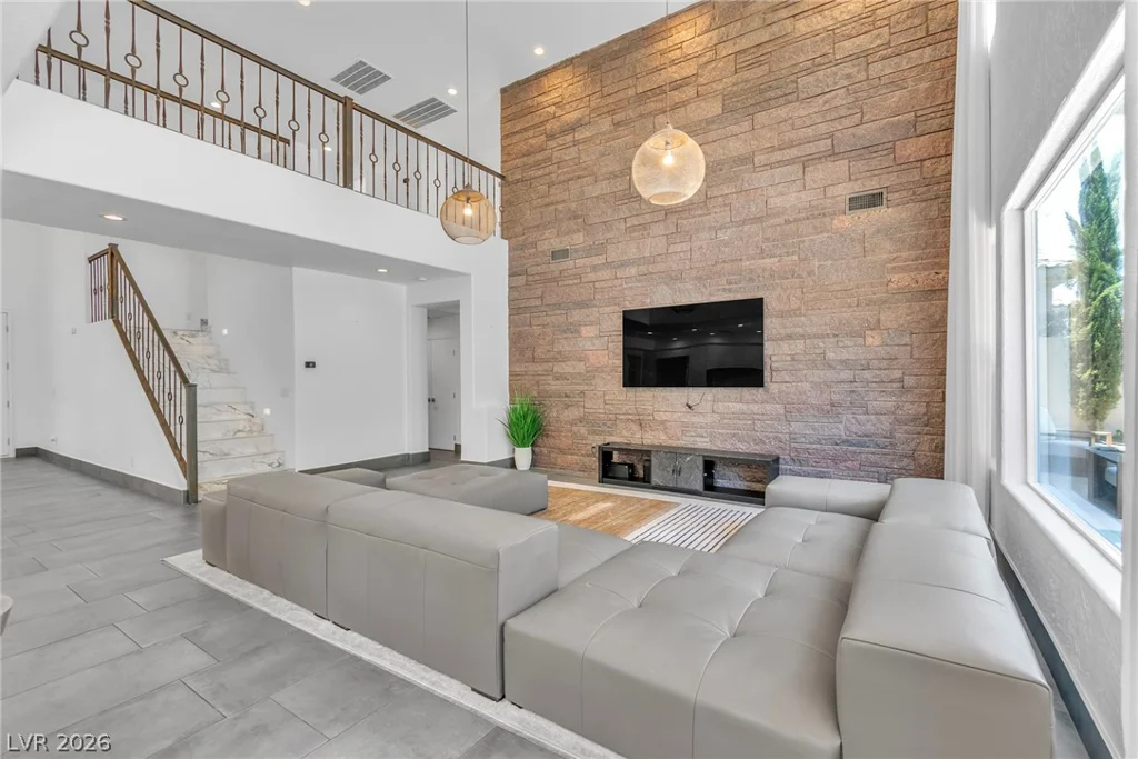 7920 Castellon, Las Vegas, NV 89128