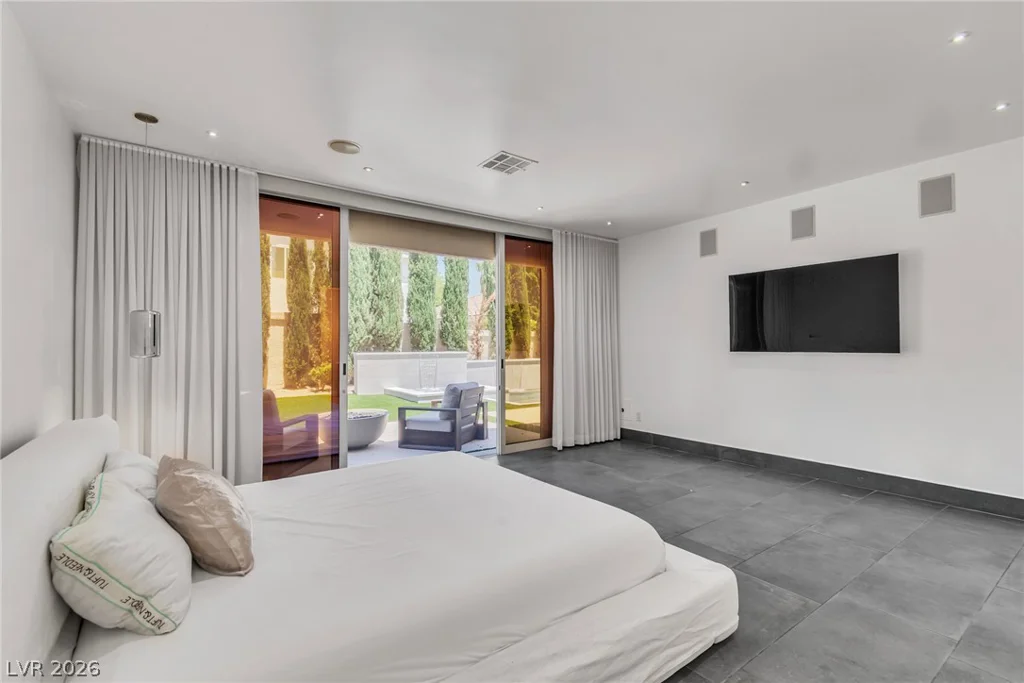 7920 Castellon, Las Vegas, NV 89128
