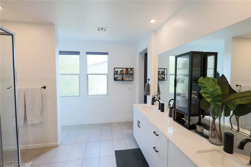 6206 Bravestar, Las Vegas, NV 89141