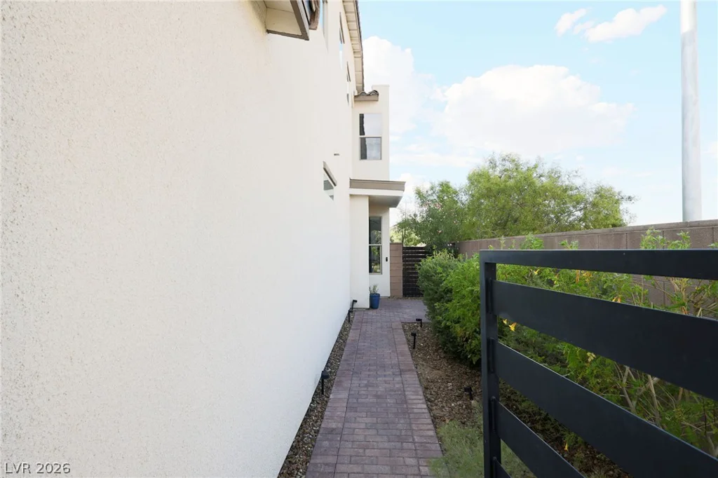 6206 Bravestar, Las Vegas, NV 89141