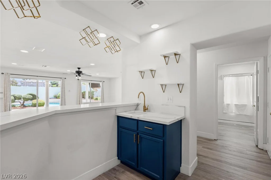 276 Helmsdale, Henderson, NV 89014
