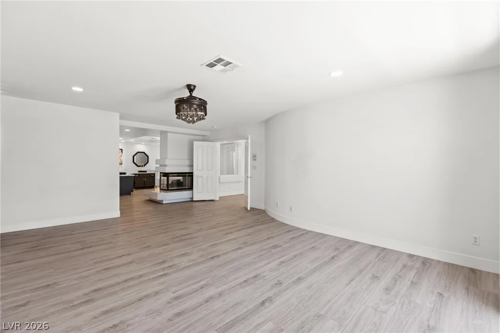 276 Helmsdale, Henderson, NV 89014