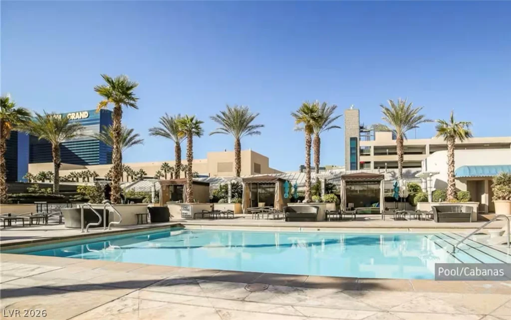 135 Harmon, Las Vegas, NV 89109