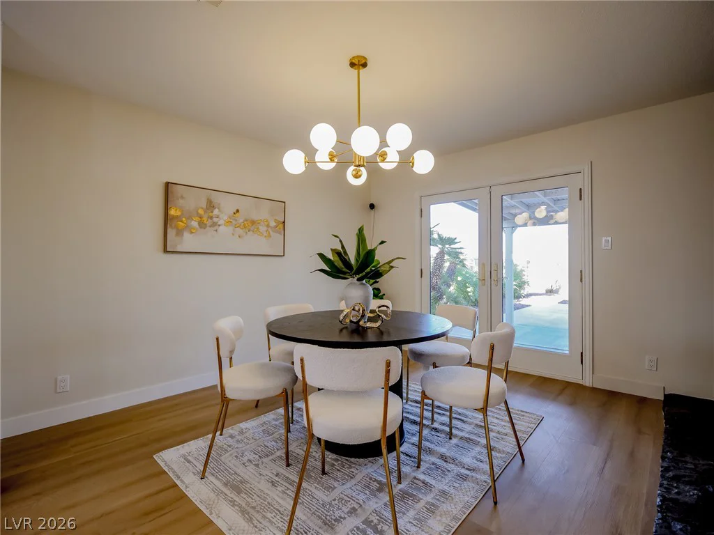 321 Lakehurst, Las Vegas, NV 89145