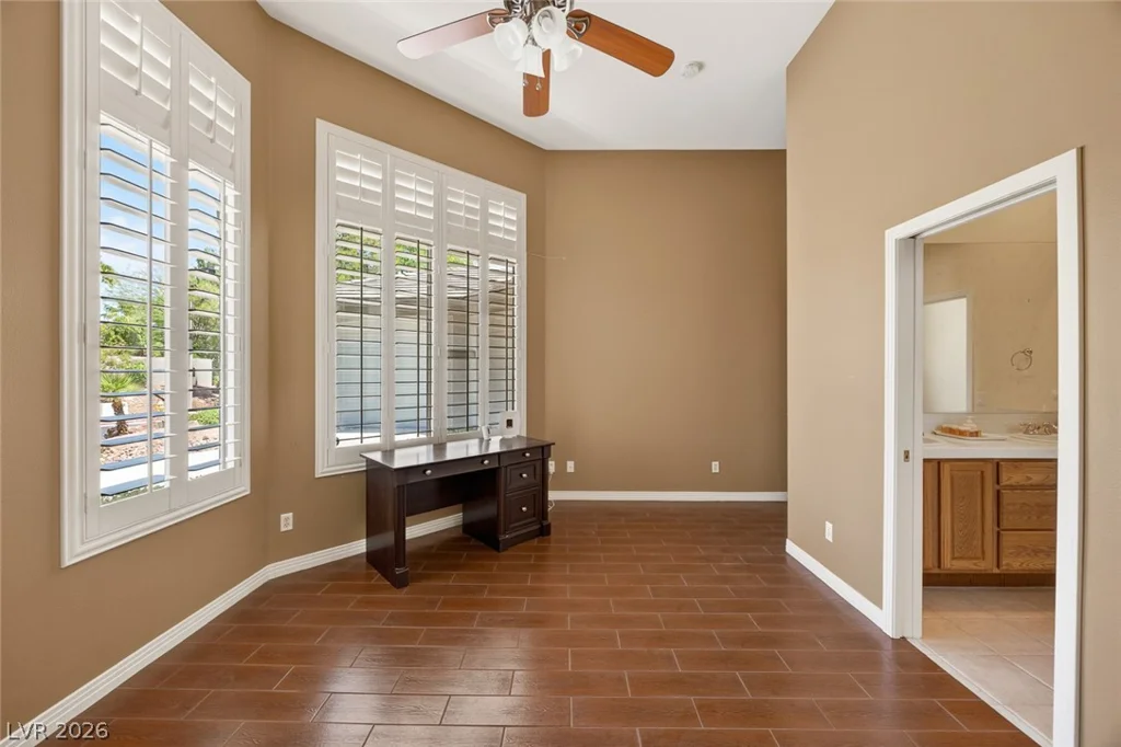 9437 Canyon Mesa, Las Vegas, NV 89144