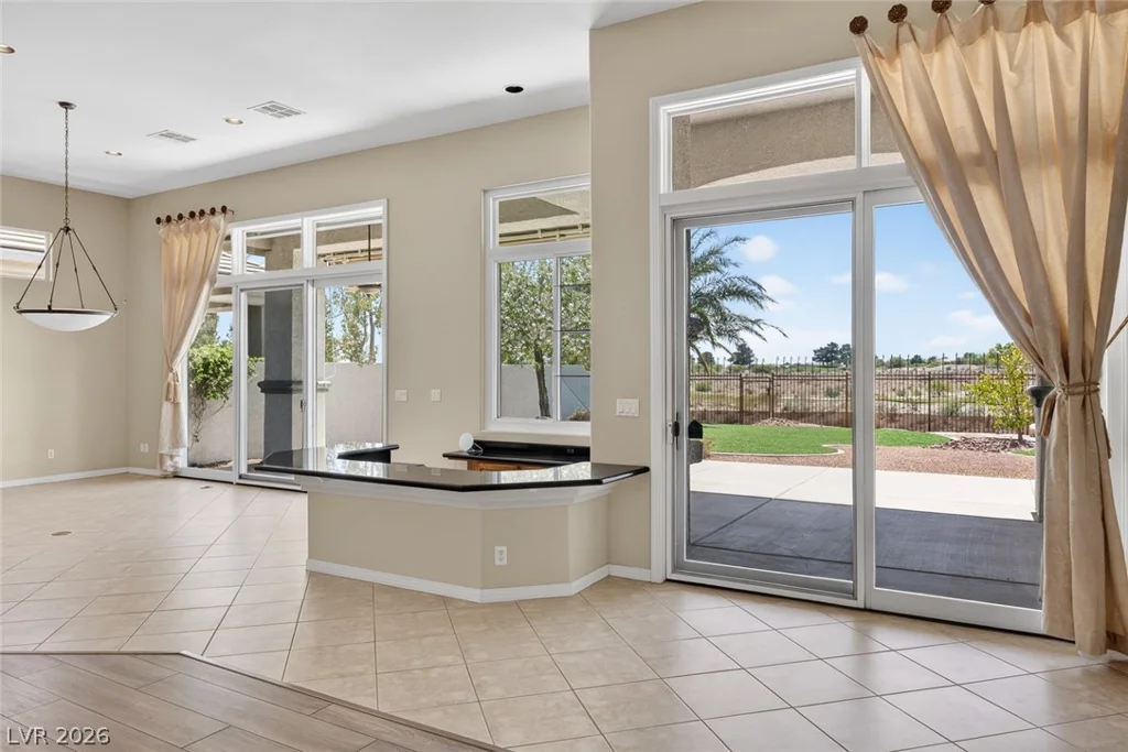 9437 Canyon Mesa, Las Vegas, NV 89144