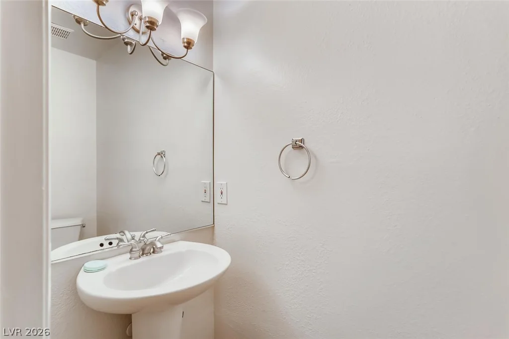 6227 Washington, Las Vegas, NV 89107