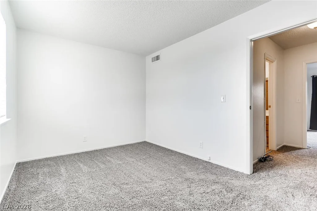 6227 Washington, Las Vegas, NV 89107