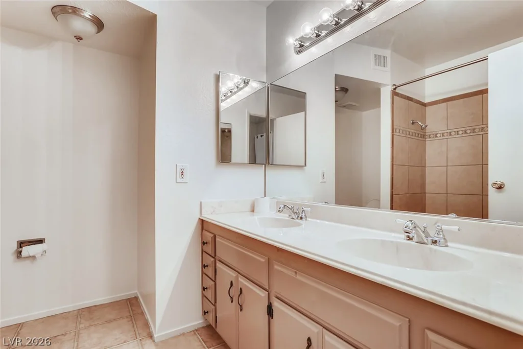 6227 Washington, Las Vegas, NV 89107