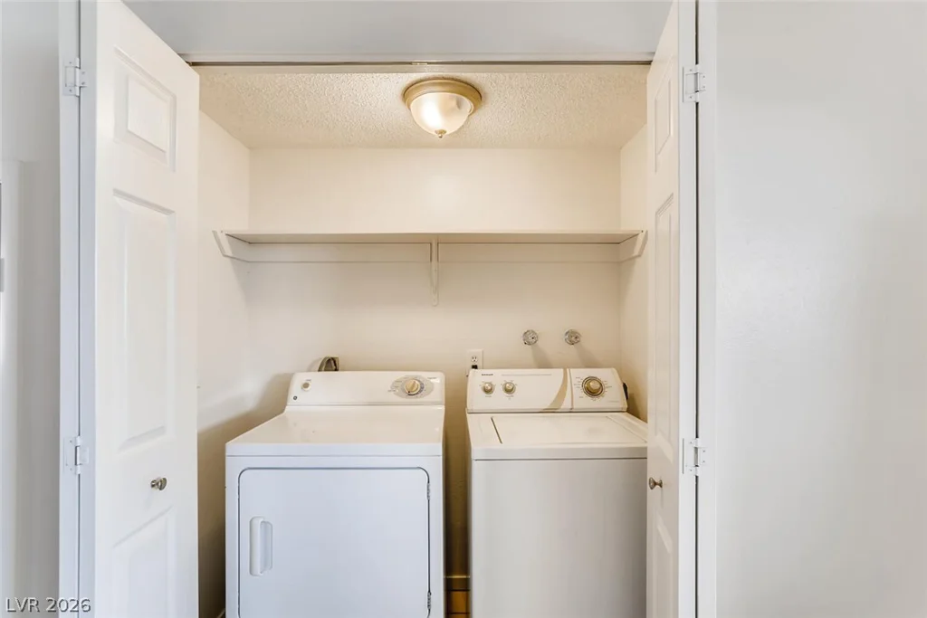 6227 Washington, Las Vegas, NV 89107