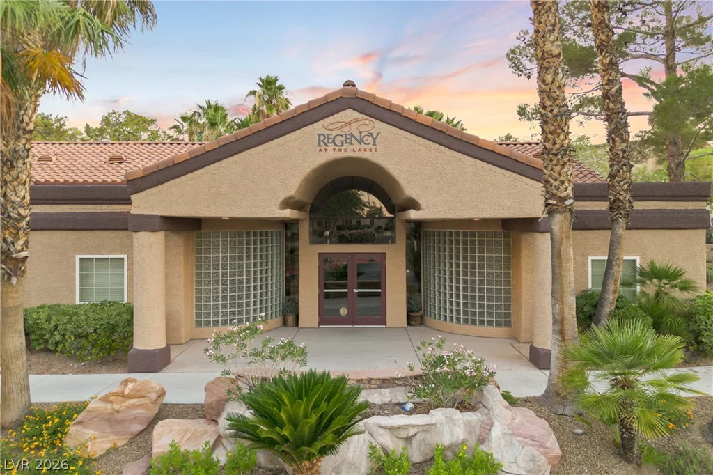 9325 Desert Inn, Las Vegas, NV 89117