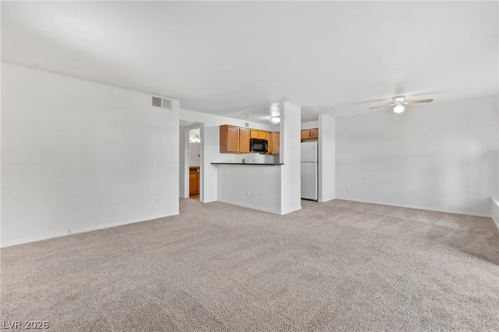 9325 Desert Inn, Las Vegas, NV 89117