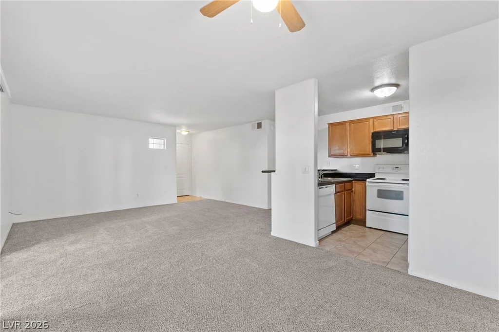 9325 Desert Inn, Las Vegas, NV 89117