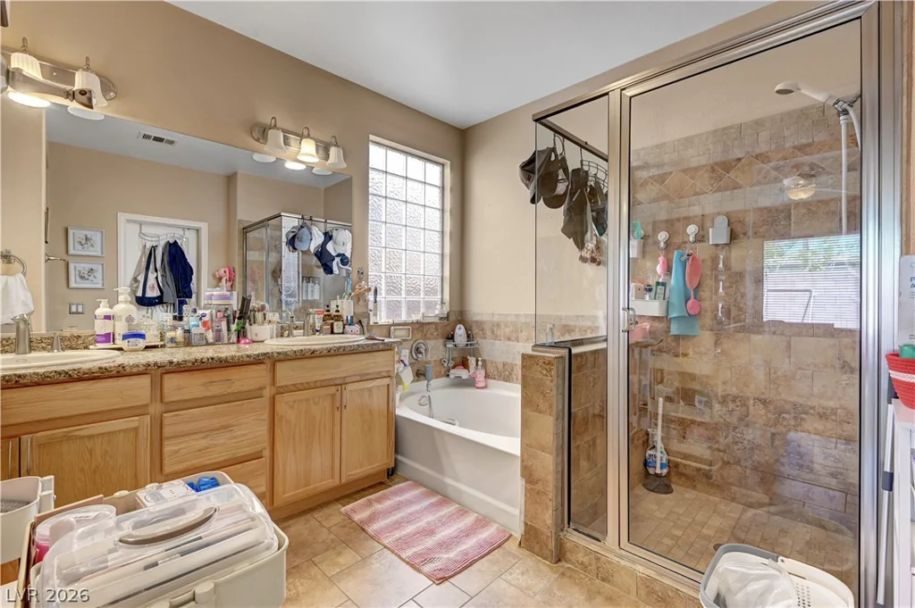 10446 Calico Pines, Las Vegas, NV 89135