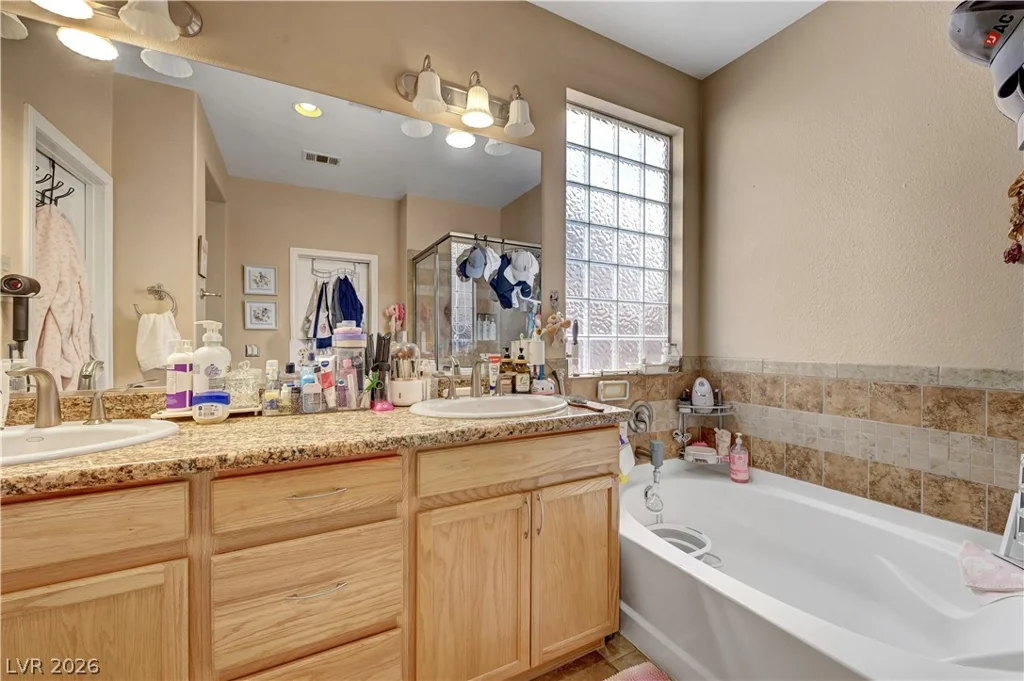10446 Calico Pines, Las Vegas, NV 89135