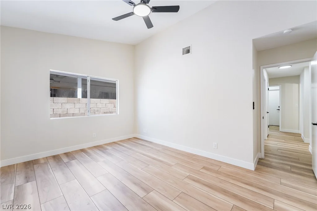 1997 Crowley, Las Vegas, NV 89142