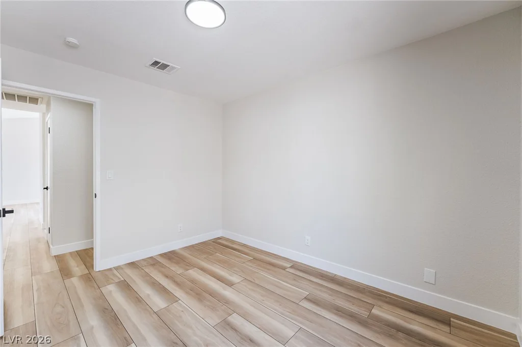 1997 Crowley, Las Vegas, NV 89142