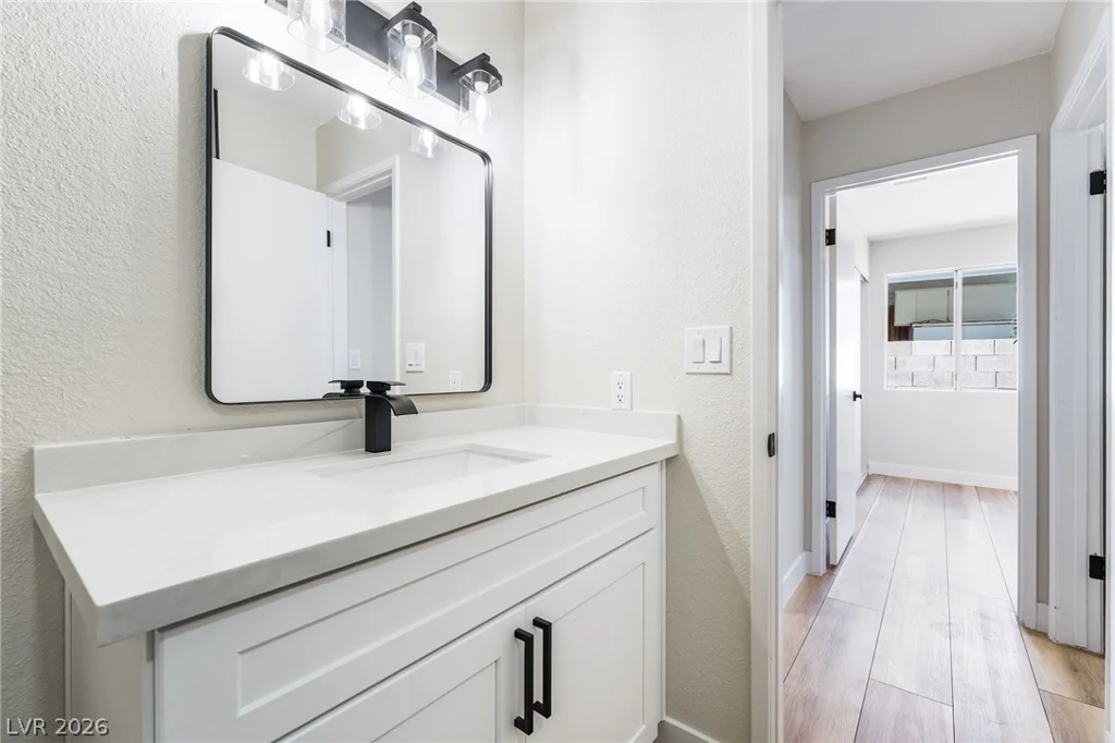 1997 Crowley, Las Vegas, NV 89142