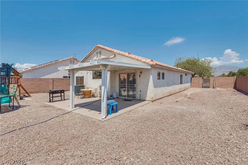 511 Flemington, North Las Vegas, NV 89031