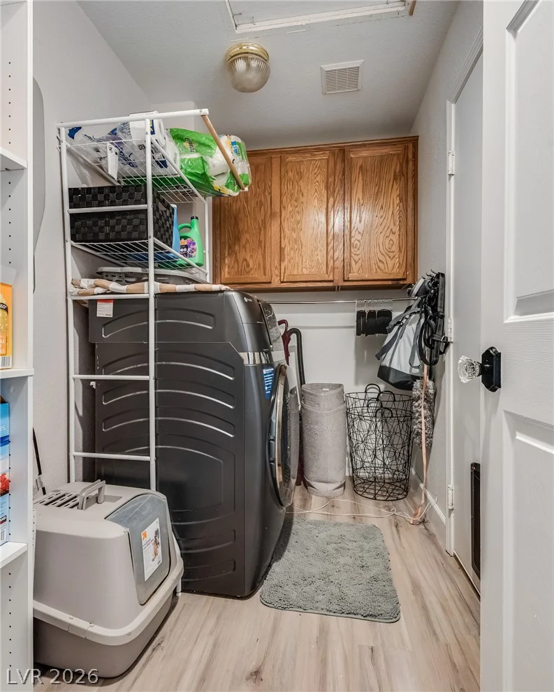 511 Flemington, North Las Vegas, NV 89031